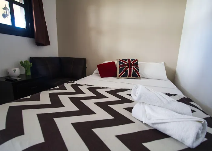 We Playa - Adults Only Hostel *