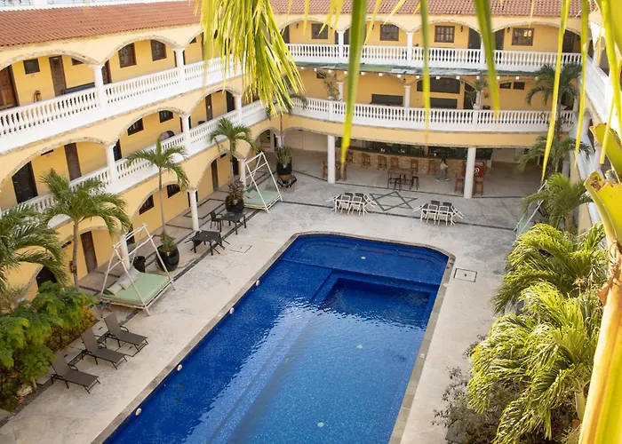 We Playa - Adults Only Hostel